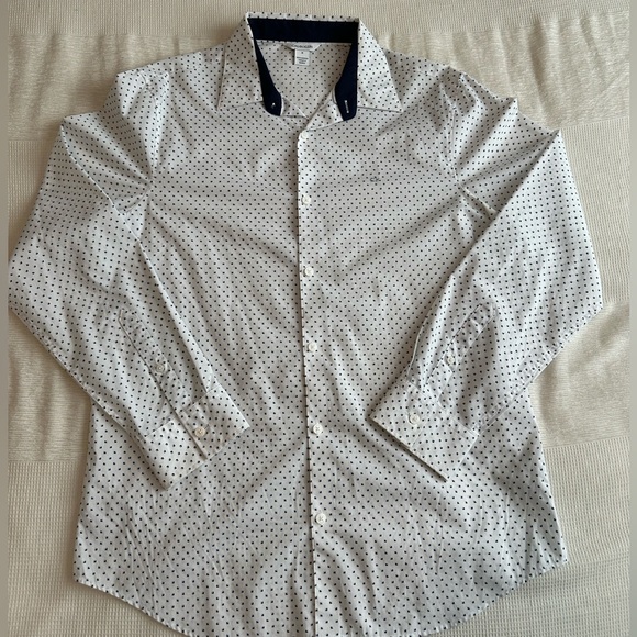 Calvin Klein Button Up Dress Shirt - Picture 1 of 3